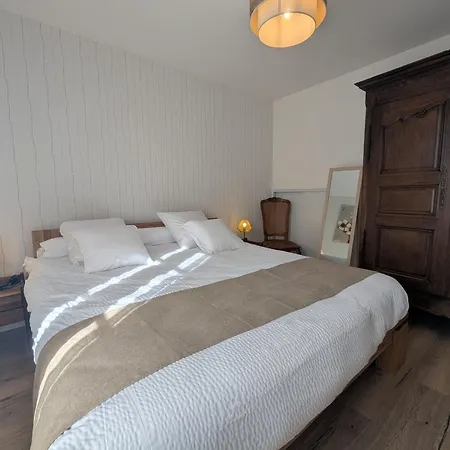 Moderne Pour 8 Pers, Charme Au Coeur De La Nature - Fr-1-611-120 *